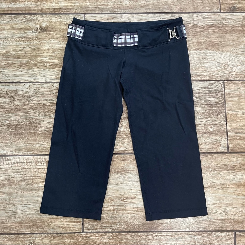 Lululemon Wunder Under Crop Leggings Size 6 Belt